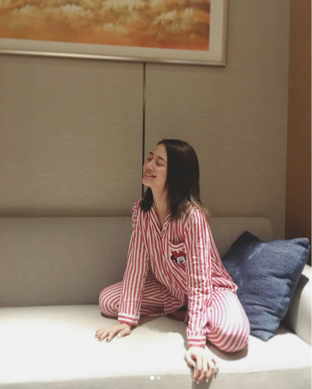 璺熼楝煎绌挎惌,璺熼楝间竴璧峰绌挎惌