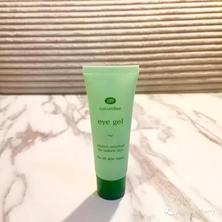 现在市场上好用的眼霜,保湿效果特别好的眼霜推荐