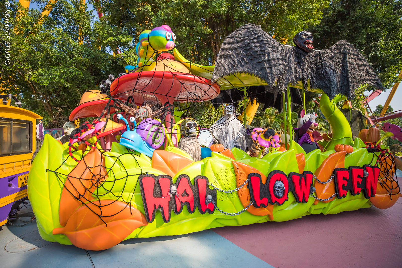 久违的狂欢：和许巍一起过长隆欢乐万圣节