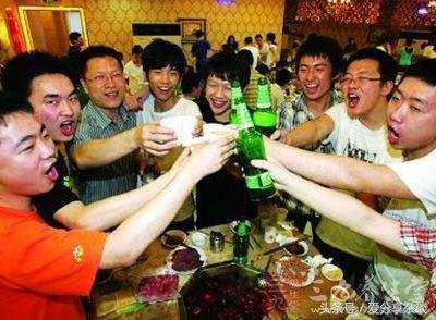 喝酒喝多了醒酒最好的方法,喝酒完全醉了一招快速醒酒