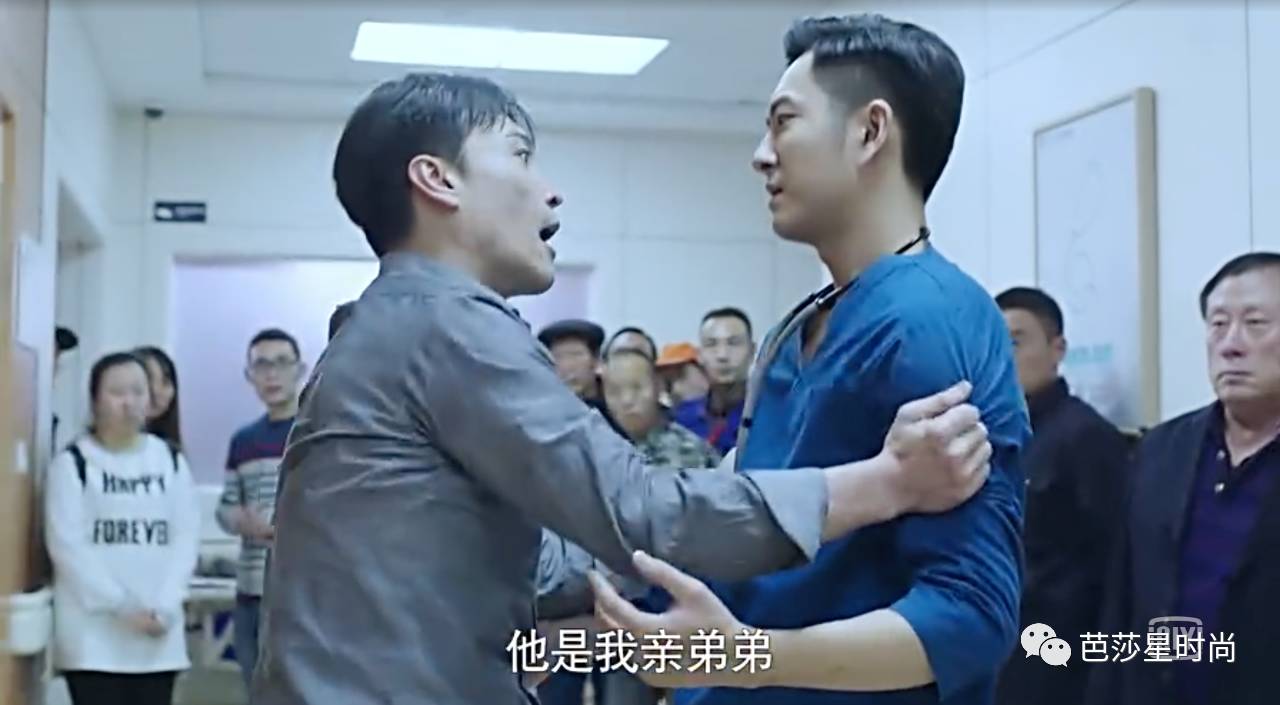 这一次，医疗电视剧可不止是医生们在谈恋爱了！