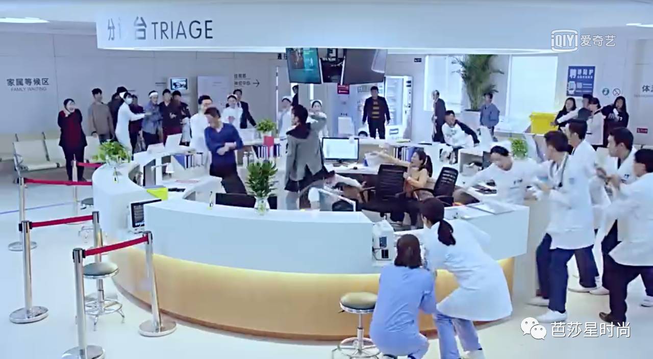 这一次，医疗电视剧可不止是医生们在谈恋爱了！