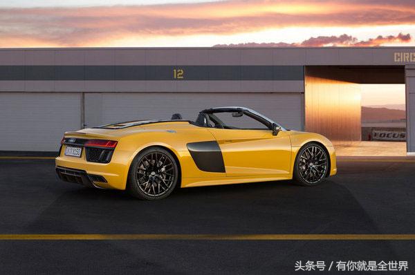 奥迪audir8黑武士,AudiR8敞篷版