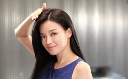 头皮屑多意味着什么,理发时头皮全是头屑