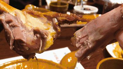 特点烤全羊味道好吃极了,常州烤全羊最好吃