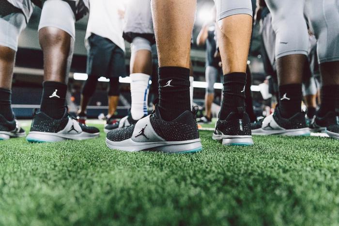 cba郭艾伦转会了吗,cba球员郭艾伦都穿哪些鞋