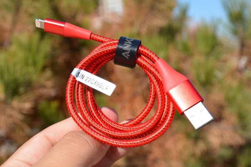 anker苹果线,anke数据线和苹果数据线对比