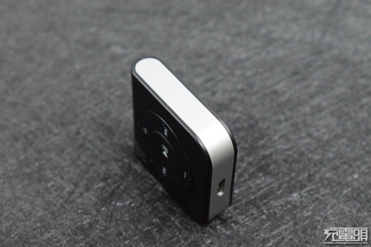 iPhone取消3.5音频接口，有线的重生——VAVA车载蓝牙接收器体验