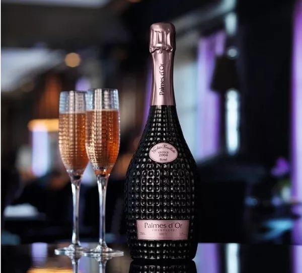 20个香槟大牌，看完就知道该买什么香槟了，附各酒庄顶级作品推荐