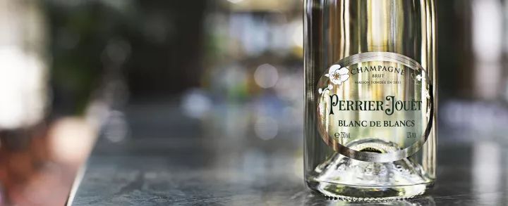 20个香槟大牌，看完就知道该买什么香槟了，附各酒庄顶级作品推荐