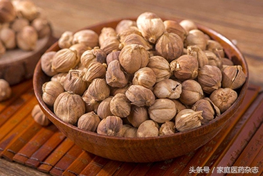 豆蔻祛湿气最快的方法,豆蔻祛湿邪