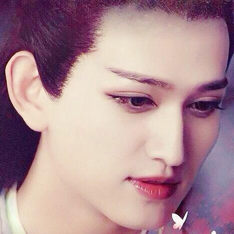 陈坤扮女装女星们都恐慌，刘烨神似范冰冰，李易峰又输在发福上？