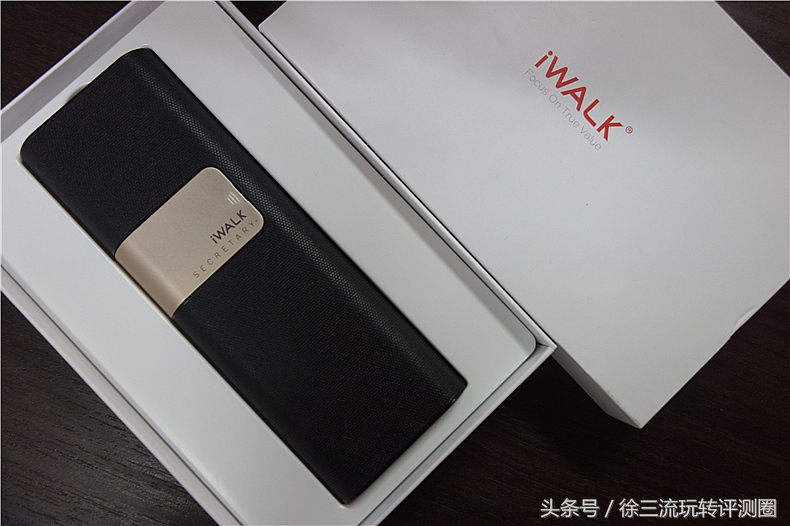 10000mah移动电源推荐,五合一移动电源10000mah