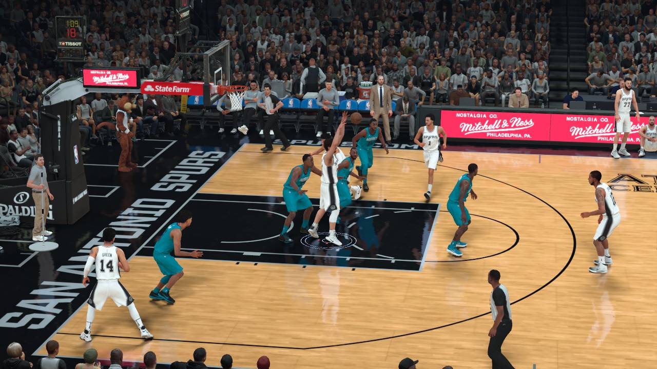 2k18阿尔德里奇评分,拉马库斯阿尔德里奇在马刺穿几号