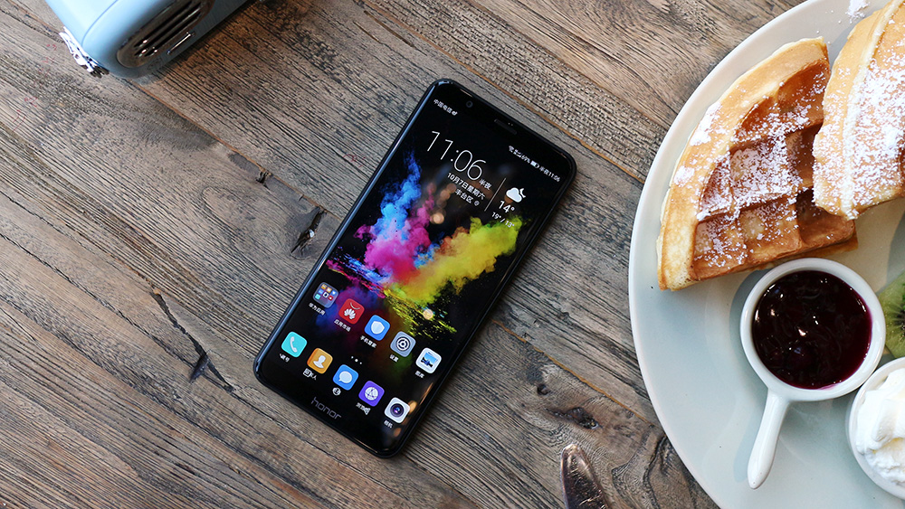 全面屏光荣畅玩7x有几种颜色,千元旗舰手机光荣畅玩7x