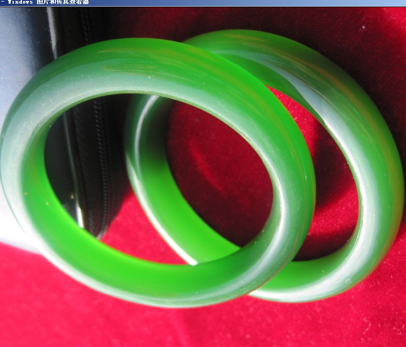 碧玉手镯价格多少,如何挑选和田玉碧玉手镯的好坏