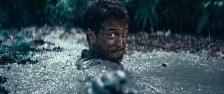 哈利·波特新片又双叒叕全裸，可惜还是没成演技派