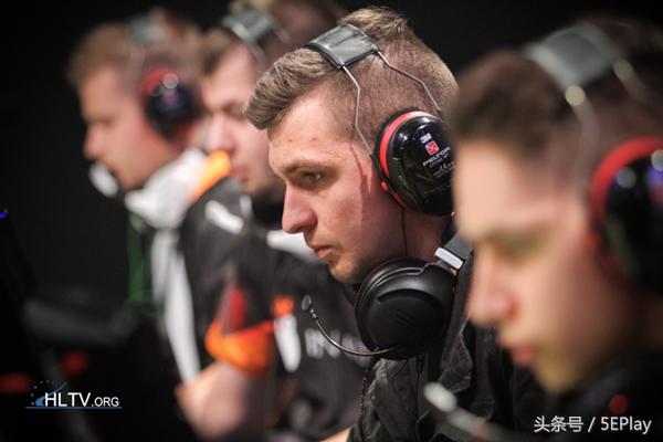 波兰新星AGO突然崛起？新老搭配的成功