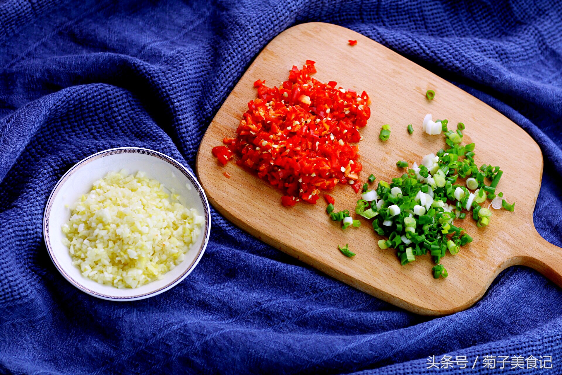 蒜蓉粉丝蒸扇贝的做法步骤窍门,粉丝蒜蓉扇贝鲍鱼蒸几分钟