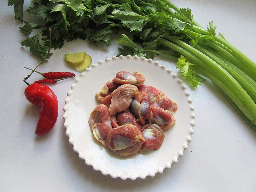 鸡身上哪些部位可以做菜吃,鸡身上既好吃又大补的部位