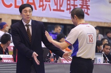 96-97辽宁男篮对八一队,07到08辽宁vs八一录像回放