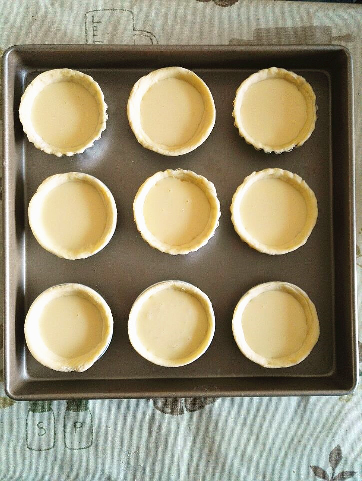 如何做出好吃的蛋挞教程简单易学,自己在家做蛋挞特别简单又好吃