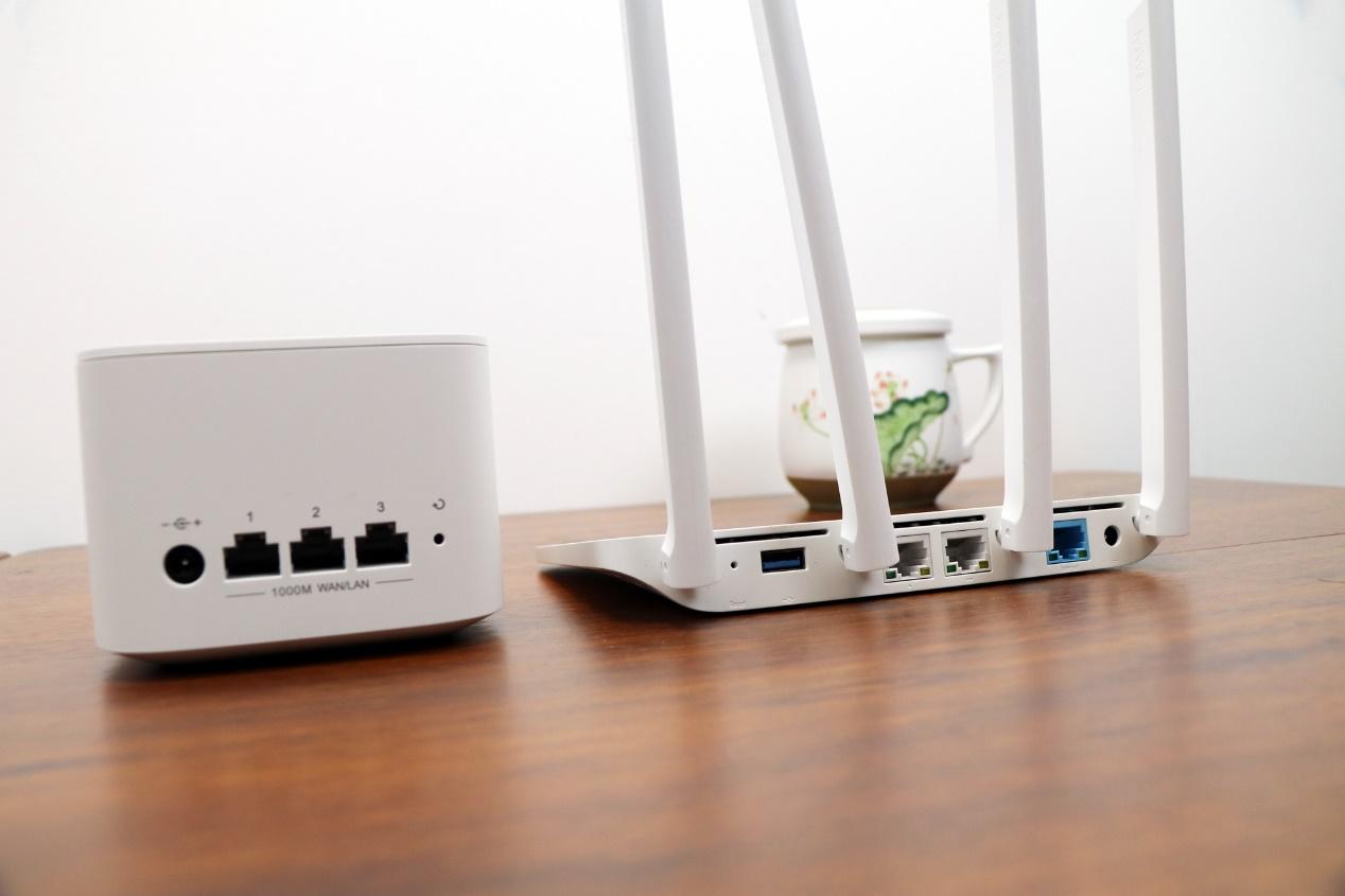 价位相同，都是双千兆光荣路由2和小米路由3G谁更出色？