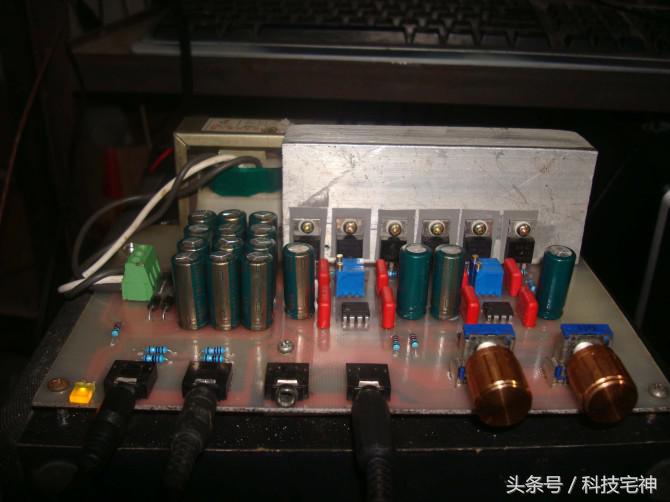 用tda2005r做简单功放电路图,自制tda2030a功放元件及图纸