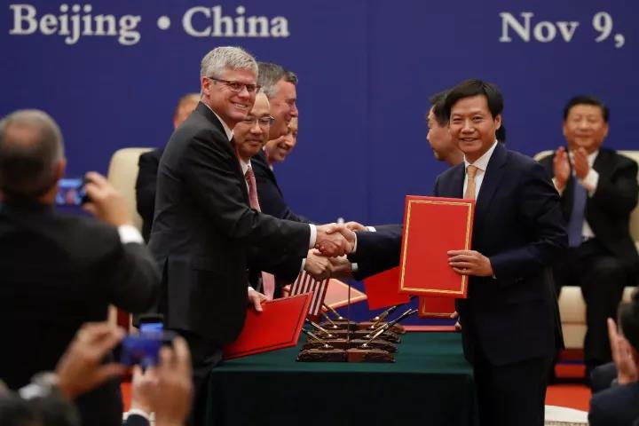 雷军参加国宴,雷军去武汉吃一碗方便面