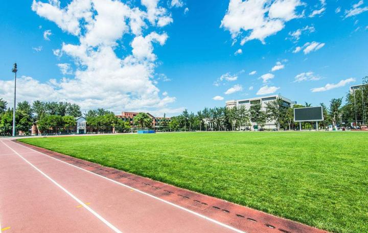 踢球时有了它，老婆孩子会越来越崇拜你！