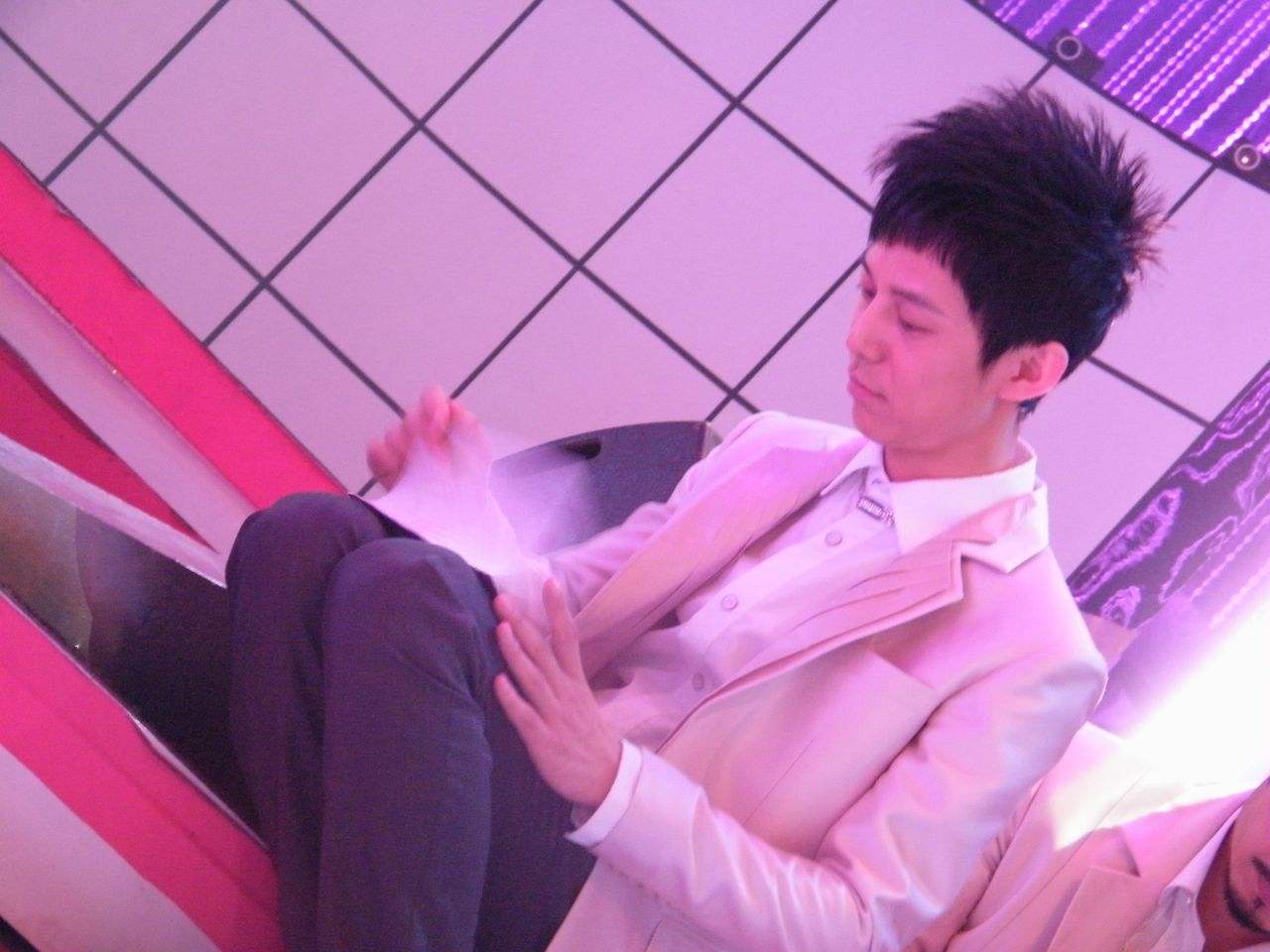 那些年明星被叫错的名，张艺兴热巴赵丽颖有礼貌，何老师直接崩溃