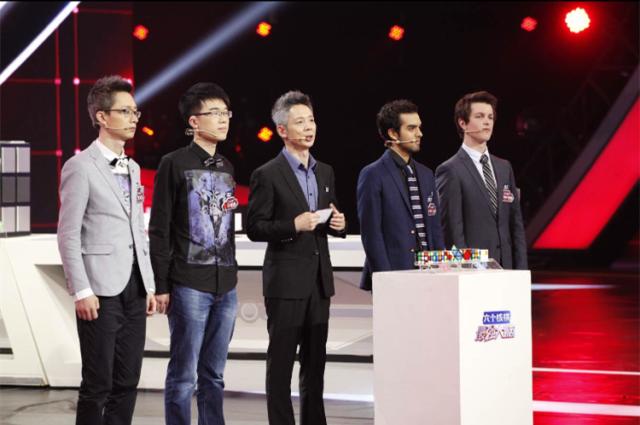 菲神来战不要慌，强哥教你玩魔方！