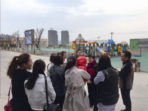 温州看校妈妈团在“第一实验”不期而遇