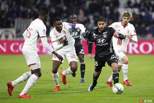 法甲第1轮马赛0-2惜败兰斯,法甲第15轮巴黎vs圣埃蒂安