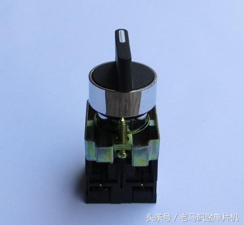 低压电工常见的电气文字符号,电工低压电器名称作用符号