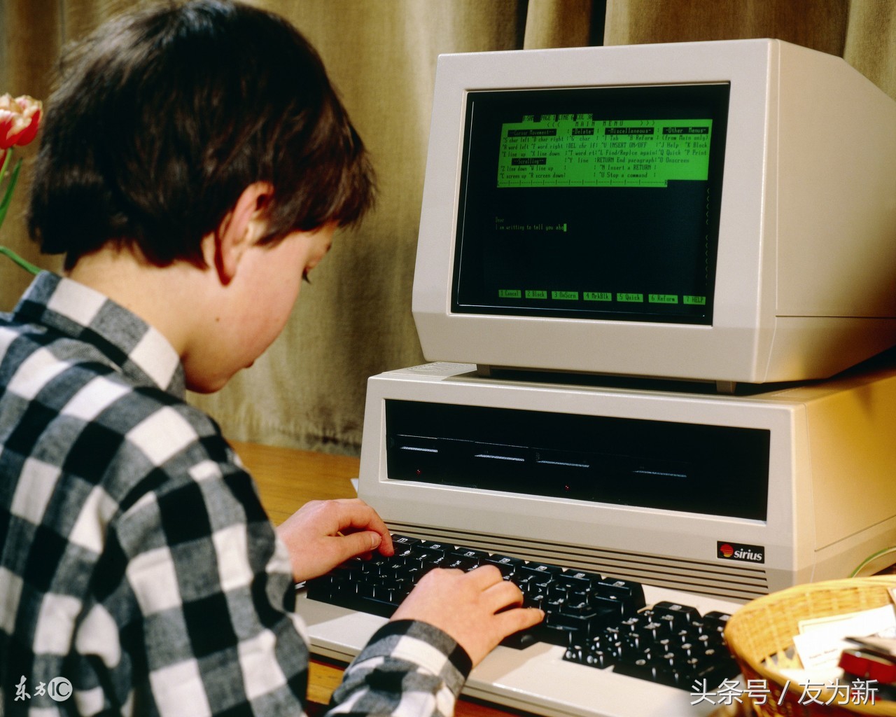 电脑更新重启后为什么一直在重启,电脑突然很卡很迟钝重启电脑也是