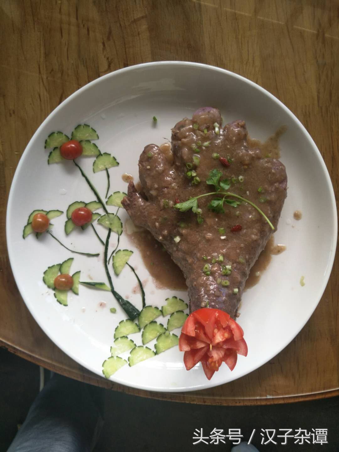 看似熊掌，实则佛掌，形象到不忍心下筷