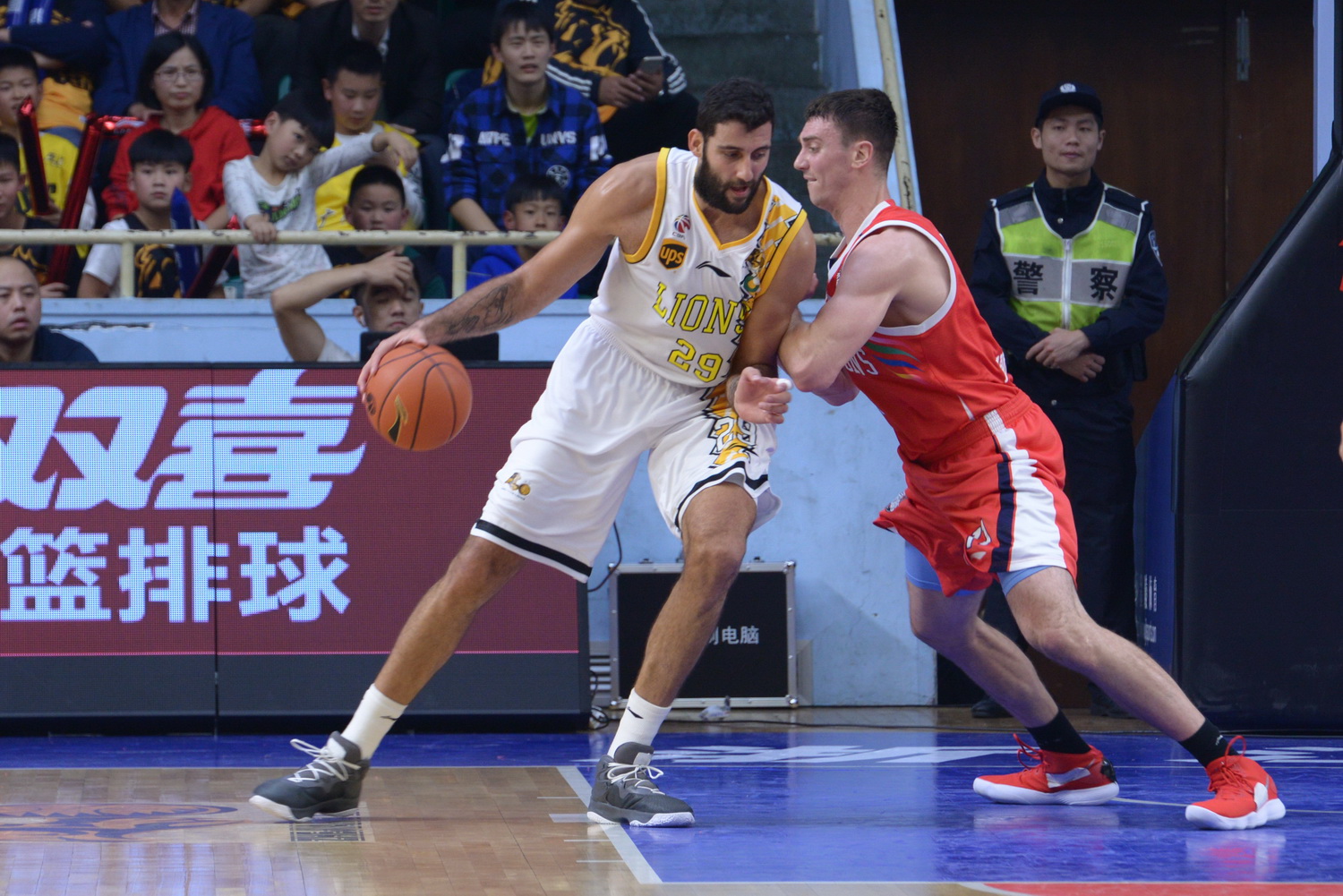 图说广厦｜轻敌吞毒奶，春哥来背锅｜广厦116-118广州现场高清图