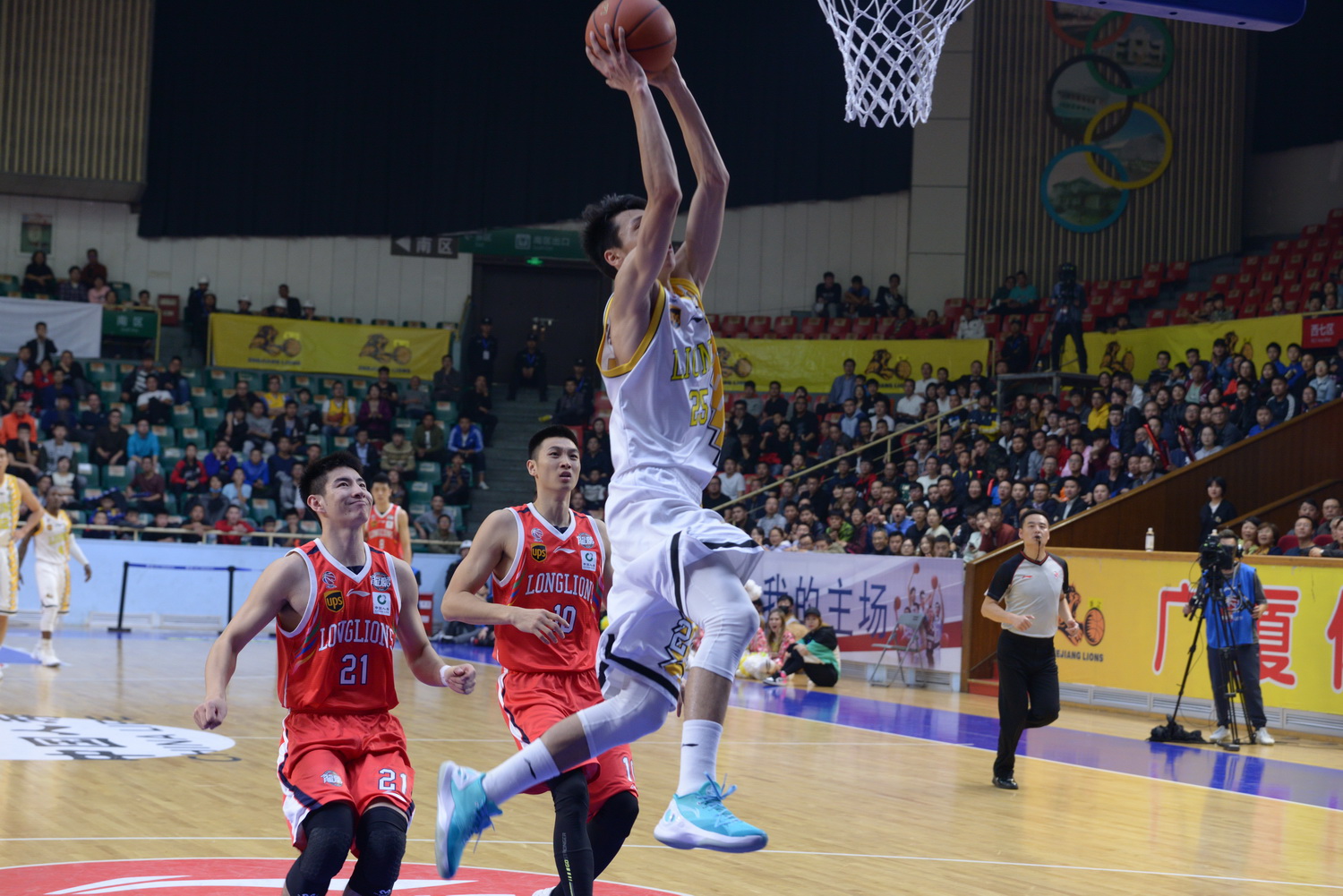 图说广厦｜轻敌吞毒奶，春哥来背锅｜广厦116-118广州现场高清图