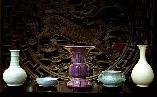 河南钧瓷红色官窑,河南产的钧瓷