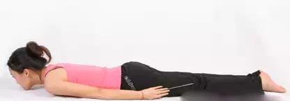 瑜伽练手臂力量最好的方法,空中瑜伽幻椅式手臂平举功效