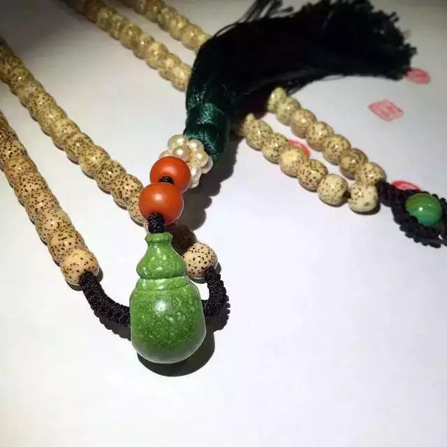 地摊手串为什么便宜,地摊手串为什么这么便宜