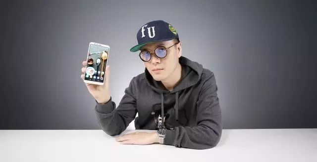 天堂游戏机switch在哪买更便宜,任天堂官方购买switch