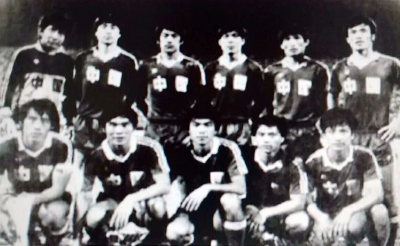 津门足坛双百颂名单,津门足坛双百颂指挥官