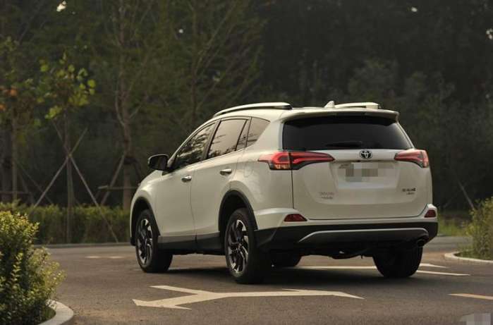 丰田rav4荣放2.0l车主的感受,rav4荣放二驱车主使用感受