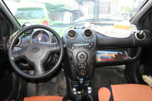 老爸节俭一生，送他1万3的比亚迪-F0，是不是过分了