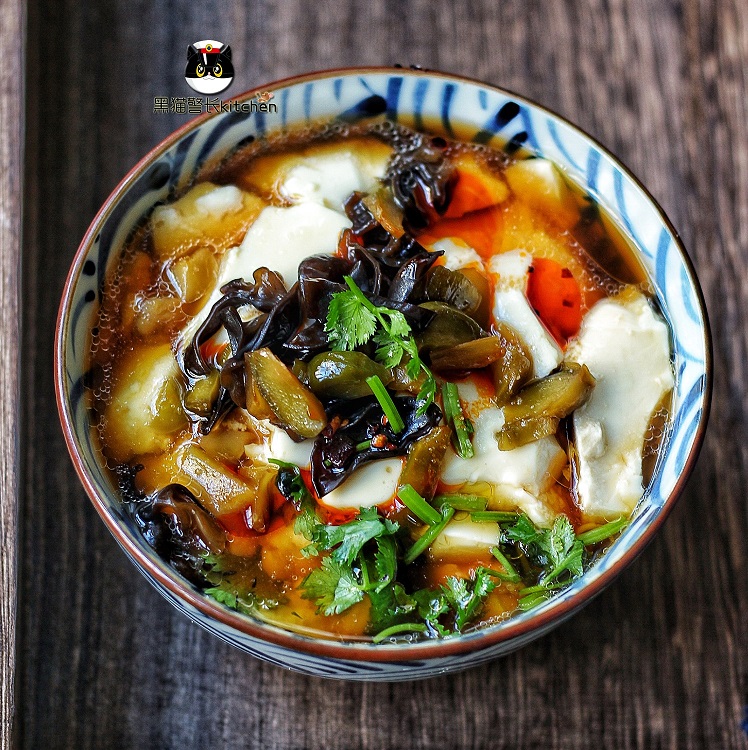 咸豆腐脑最完美的吃法,喜欢吃咸的豆腐脑还是甜的豆腐脑