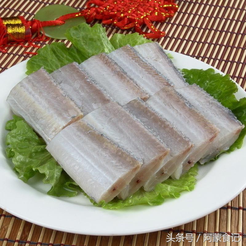 饭店蒸带鱼,清蒸带鱼探店