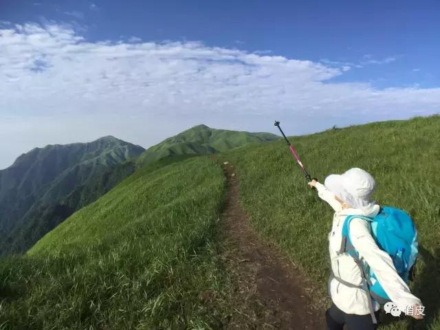 七剑下天山，五侠上武功