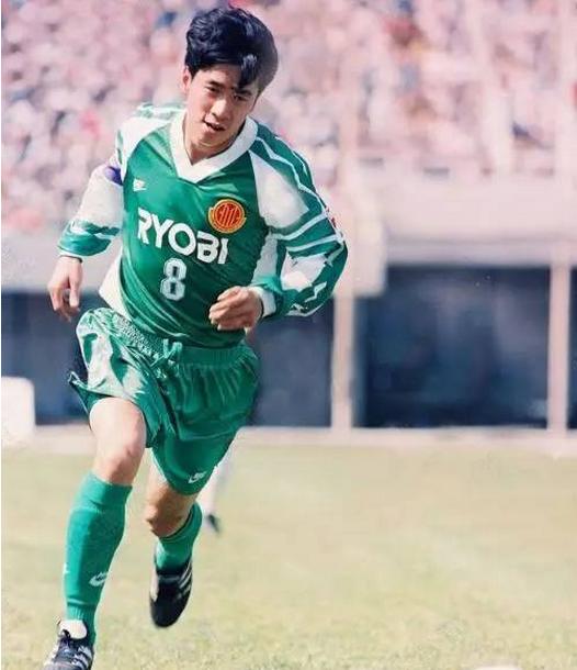 北京国安和首钢,京媒对北京国安输业余队的看法